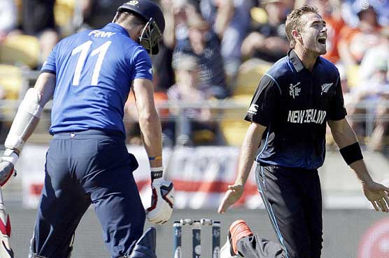 Cricket: New Zealand bat against England in 4th ODI