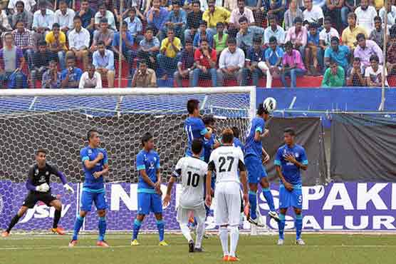 Sleeping giants India 'sink to new low'