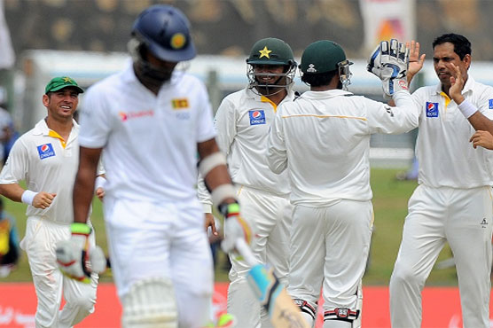 Sri Lanka 300 all out in Pakistan Test