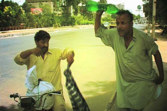 Karachi's scorching heat surpasses highest record in decade