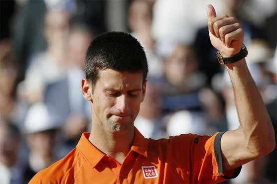 Wounded Djokovic looks to heal at Wimbledon 