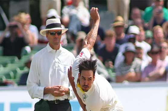 Johnson enjoys treble strike in Ashes opener