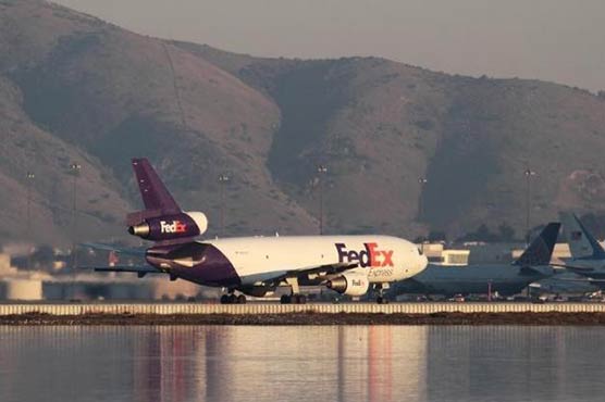 FedEx says has requested EU approval for $4.9 billion TNT bid