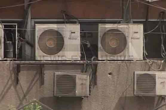 KMC violates administrator's directives, turns on office ACs