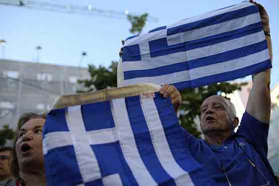 EU in last-ditch bid to Greece, urges 'yes' vote to bailout