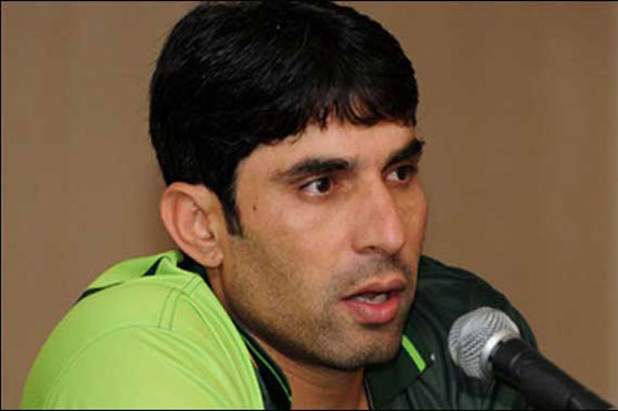 Misbah hopes Pakistan handle flights and fights