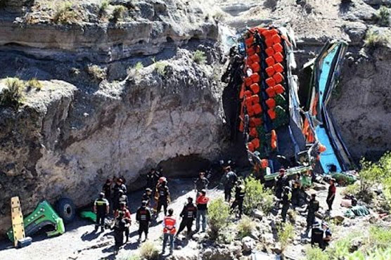 20 people killed as bus falls off cliff in China