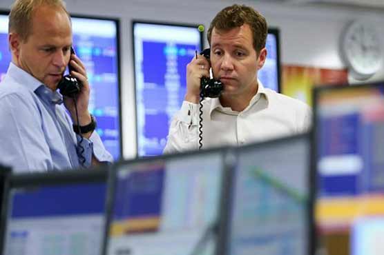 European stocks decline, await fresh central bank stimulus 