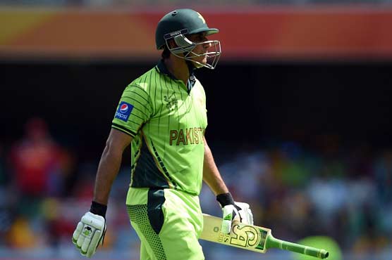 Nasir Jamshed departs early again