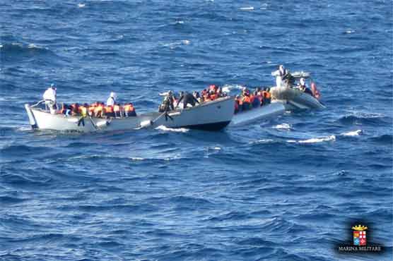 At least 10 dead as migrant boat sinks off Sicily