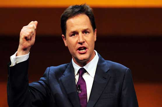 Drug reform call as Mexican president visits London