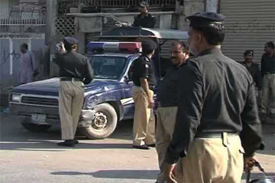 Police search operation in Karachi, 80 Afghans arrested 