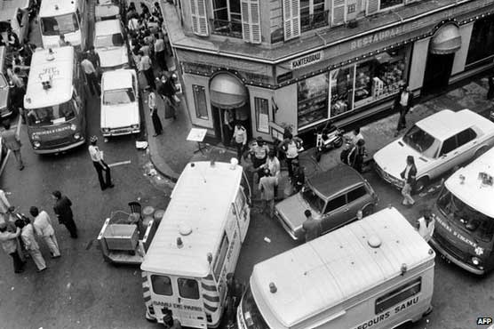 France issues warrants for 3 suspects in 1982 Jewish restaurant attack