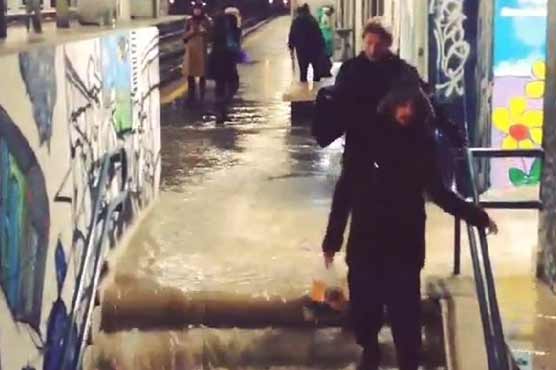 Storms create havoc across Italy leaving 2 dead