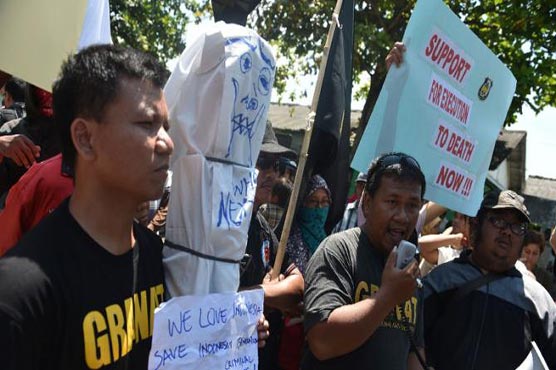 Australia protests Indonesia's treatment of death row men