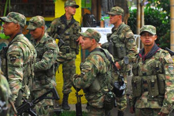 Colombia, leftist FARC in deal on demining