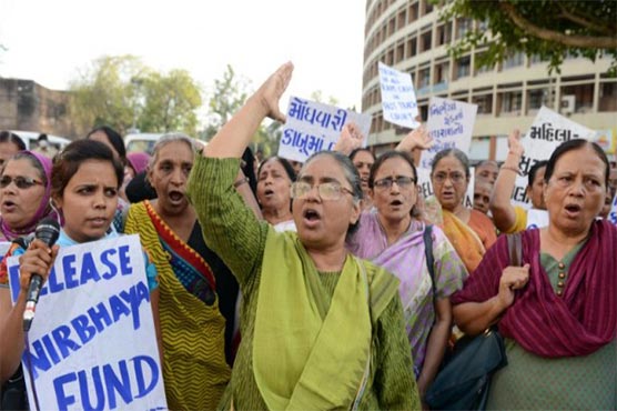 18 arrested in India after mob lynches rape suspect