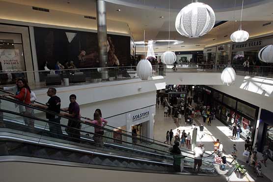 Mall king Simon makes hostile $16 bn bid for Macerich