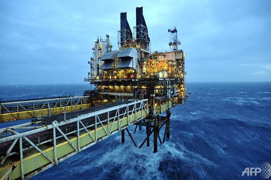 Oil prices mixed after pre-weekend slide