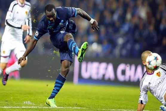Football: Porto crush Basel to reach quarter-finals