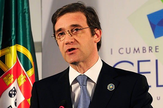 Portugal PM seeks to fend off tax controversy
