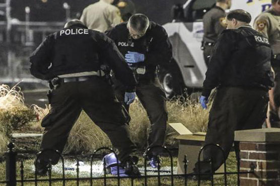 No arrest close in shooting of Ferguson cops: police