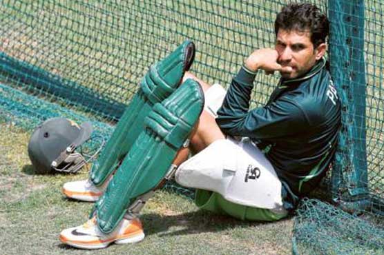 How to qualify for quarter-finals without winning? 