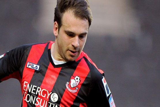 Football: Championship promotion race heats up after goal glut