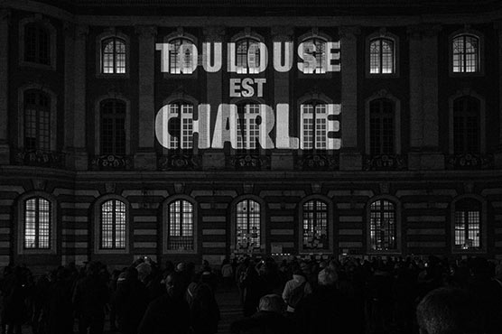 Asterix artwork raises 150,000 euros for Charlie Hebdo victims