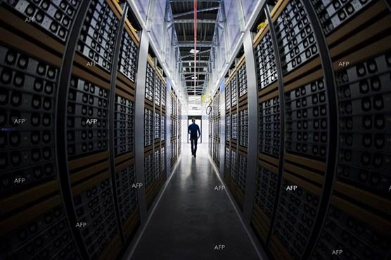 Merkel to open IT fair with China showcasing tech's shift east