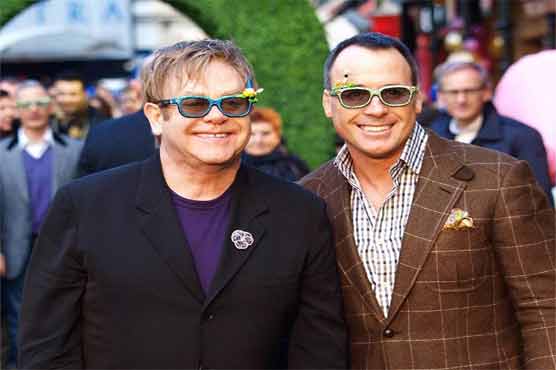 Elton John urges Dolce and Gabbana boycott over 'synthetic' babies