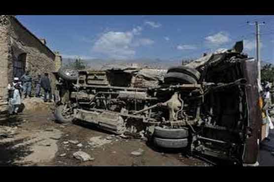 7 dead in suicide blast on Afghanistan government compound