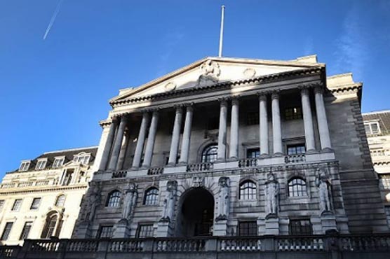 Bank of England unanimous in keeping rates low