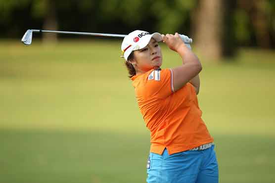 Red-hot Jang grabs lead at delayed LPGA Founders Cup