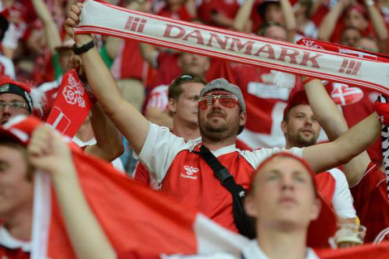 Football: Denmark resolve national team pay dispute