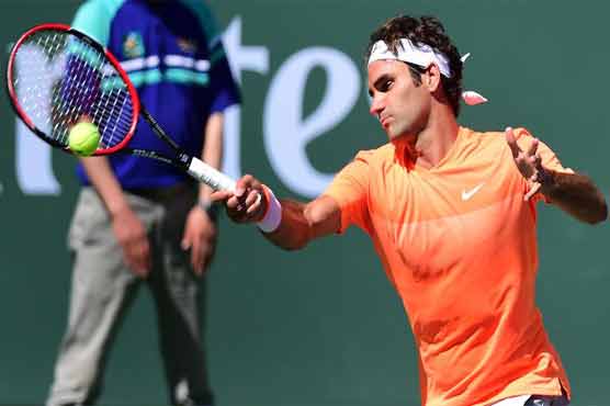 Federer to face Djokovic in blockbuster final 