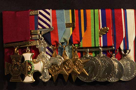 Dambusters pilot halts medal sale after peer's donation