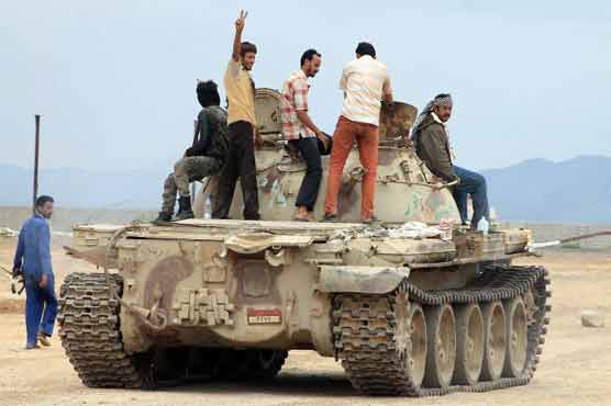 Anti-government forces advance on southern Yemen 