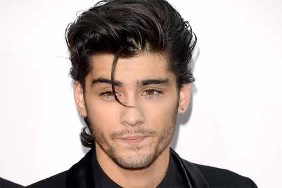 Zayn Malik quits boy band One Direction