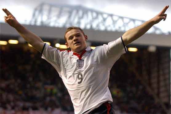 Football: Rooney, Kane on target in England stroll