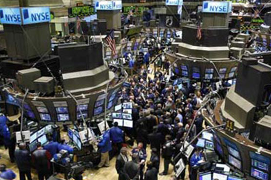 'Bubble' talk leaves US stocks lower