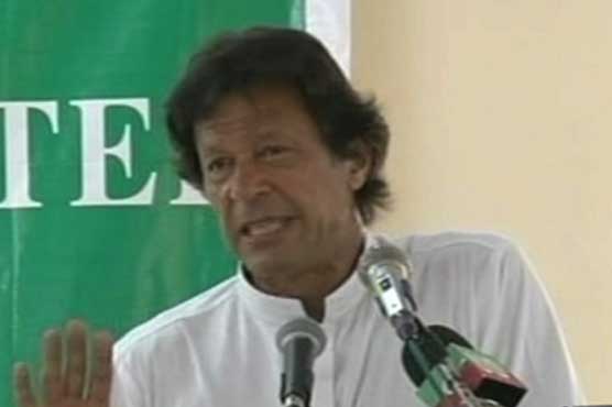 Huge difference in thinking of Nawaz Sharif, PTI: Imran Khan