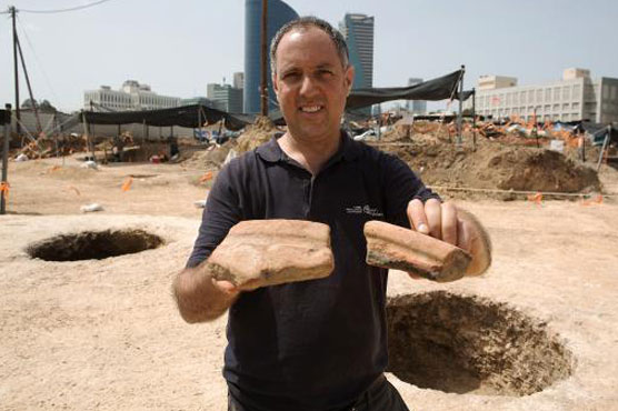 Ancient Egyptian beer making vessels discovered in Israel