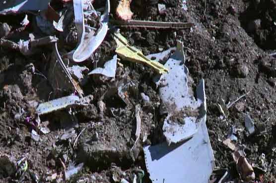 Alps plane crash DNA found as rescuers battle terrain