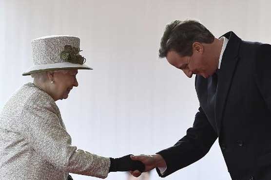 Cameron visits Queen to signal UK election campaign start