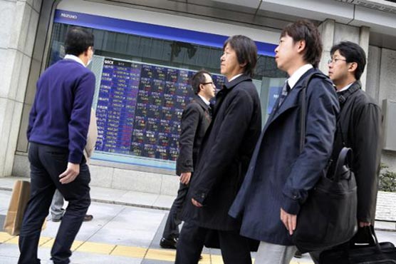 German retail sales slip in February: data