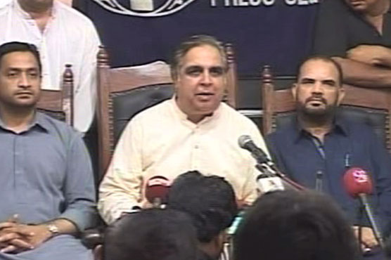 Attack on PTI workers, vehicles premeditated: Imran Ismail