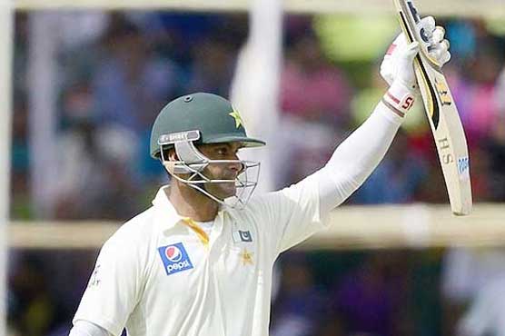Pakistan lead Bangladesh by 296 runs in first Test