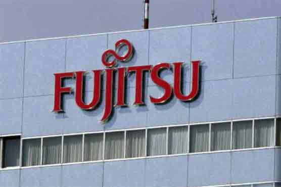 Fujitsu shares plunge on gloomy outlook