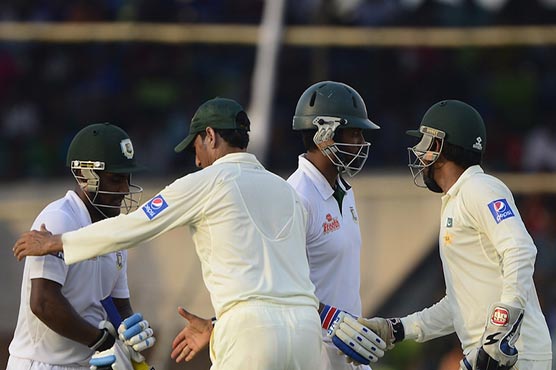 Bangladesh take lead as Test heads for draw at lunch